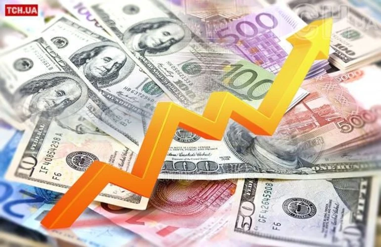Курс на 31 липня: долар знизився, євро та злотий додали у ціні