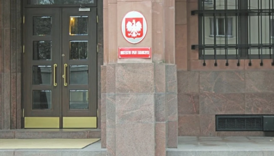 Польща підтвердила падіння Х-101 і викликала посла Росії