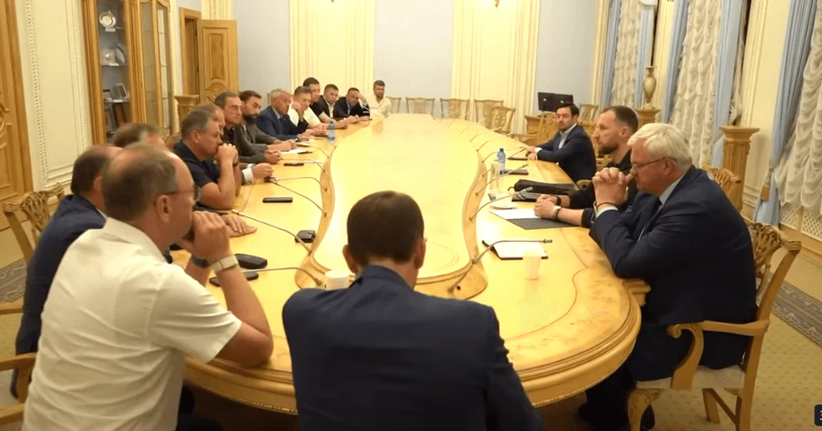 Парламентські зустрічі з кандидатами в міністри перейшли у другий день