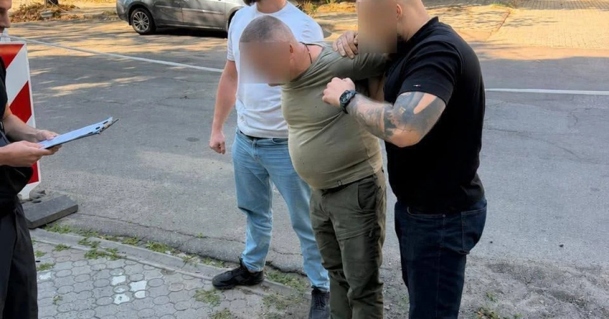 У Миколаївському обласному ТЦК начальника підозрюють у хабарі на 15 тисяч доларів